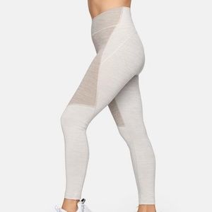 Outdoor Voices Sweat Tech 7/8 Two-Tone Leggings